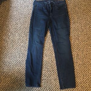Calvin Klein size 8x30 ultimate skinny jeggings